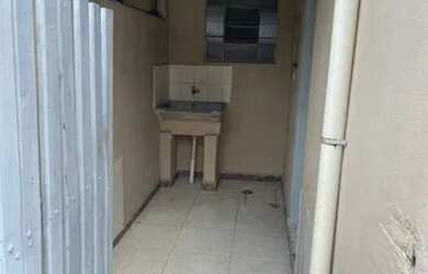 Imagem: A casa possui 1 Dormitório, 1 Banheiro, 50m² de Área e está