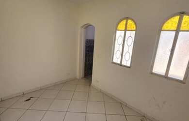 Imagem: O depósito possui 10m² de Área e está localizado em Vila