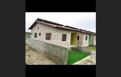 Imagem: A casa em condomínio possui 2 Dormitórios, 2 Banheiros, 1