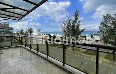 Imagem: O apartamento na cobertura possui 5 Dormitórios, 5 Banheiros