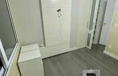 Imagem 5: REGIÃO ARBORIZADA, APTO REPLETO DE ARMÁRIOS E MUITO BOM GOSTO