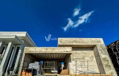 Imagem: A casa em condomínio possui 3 Dormitórios, 5 Banheiros, 4