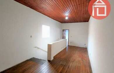 Imagem: A casa possui 2 Dormitórios, 1 Banheiro e 79m² de Área e