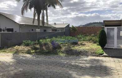 Imagem: O terreno possui 297m² de Área e está localizado em Penha