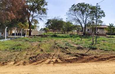 Imagem: O terreno possui 1.083m² de Área e está localizado em Jales