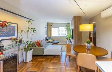 Imagem: O apartamento possui 2 Dormitórios, 2 Banheiros, 1 Vaga na