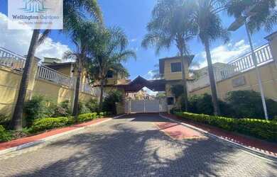 Imagem: A casa em condomínio possui 4 Dormitórios, 5 Banheiros, 5