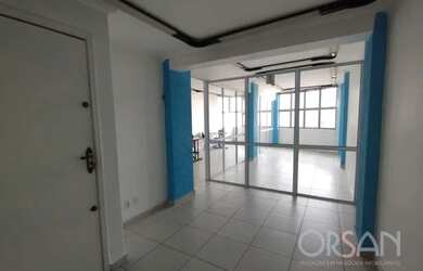 Imagem: O depósito possui 60m² de Área e está localizado em Santa