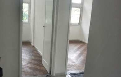 Imagem: O apartamento possui 1 Dormitório e 1 Banheiro e está localizado