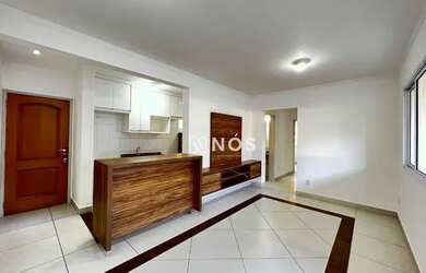 Imagem: O apartamento possui 3 Dormitórios, 2 Banheiros, 2 Vagas na