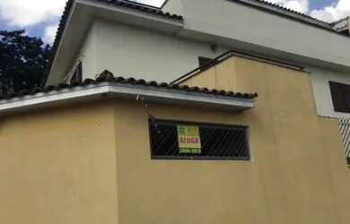 Imagem: A casa possui 5 Dormitórios, 5 Banheiros, 2 Vagas na garagem