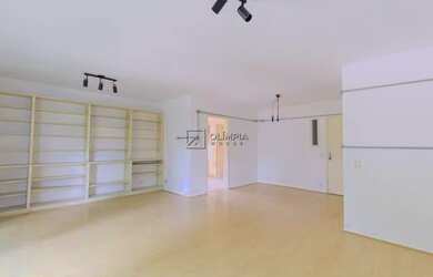 Imagem: O apartamento e possui 3 Dormitórios, Suítes, 3 Banheiros