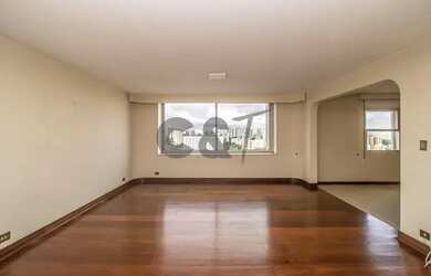 Imagem: O apartamento possui 3 Dormitórios, 3 Banheiros, 2 Vagas na