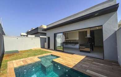 Imagem: A casa em condomínio possui 3 Dormitórios, 5 Banheiros, 4