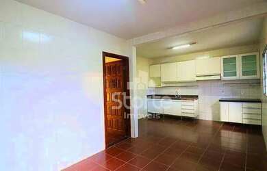 Imagem 8: Casa estilo sobrado com 5 dormitórios à venda, 237m² por R$ 750.000...