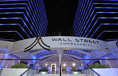 Imagem: O depósito possui 1 Vaga na garagem e 33m² de Área e está