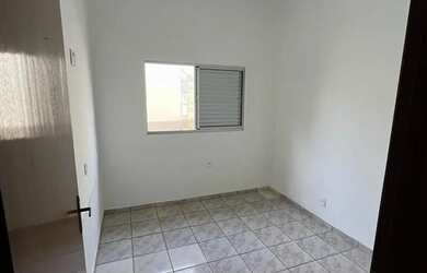 Imagem 16: ALUGO LINDA CASA. Varanda, 180m² de Área, 4 Vagas na garageme3 Dormitórios