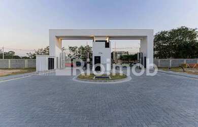 Imagem: O terreno possui 238m² de Área e está localizado em Recreio