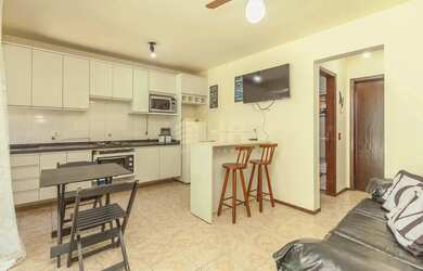 Imagem 9: Apartamento com 02 dormitórios e 01 vaga de garagem em Caiobá