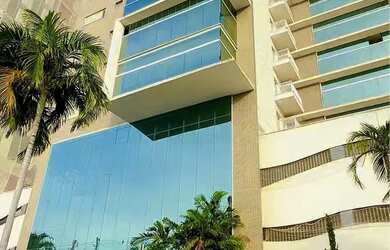 Imagem: O apartamento possui 4 Dormitórios, 5 Banheiros, 2 Vagas na