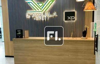 Imagem: O depósito possui 5 Vagas na garagem e 167m² de Área e está