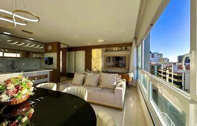 Imagem 5: Apartamento 3 dormitórios mobiliado e decorado alto padrão no Centro...