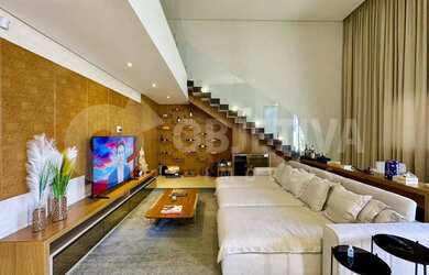 Imagem 9: Casa de Alto Padrão disponível para aluguel Setor Sul, Uberlândia MG