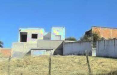 Imagem: O terreno possui 354m² de Área e está localizado em Tingui