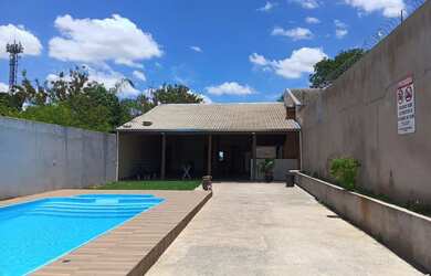 Imagem: A pousada chalé possui 1 Dormitório, Acomodam 8 pessoas, 4