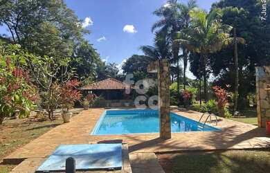 Imagem: A fazenda possui 100m² de Área e está localizado em Chácaras