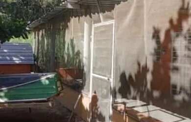 Imagem: A casa em condomínio possui 2 Dormitórios, 3 Banheiros, 5