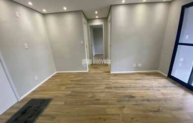 Imagem: O apartamento possui 3 Dormitórios, 2 Banheiros, 1 Vaga na