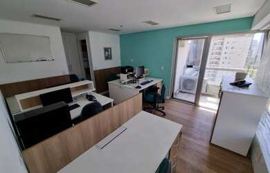 Imagem: O depósito possui 2 Vagas na garagem, 105m² de Área, Imóvel