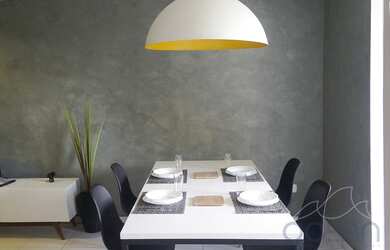 Imagem: O apartamento possui 1 Dormitório, 1 Banheiro, 1 Vaga na garagem