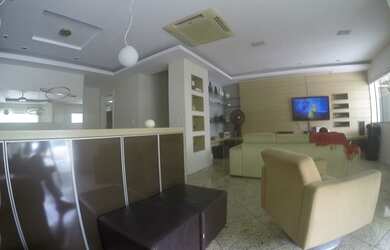 Imagem: A casa em condomínio possui 4 Dormitórios, 3 Banheiros, 3