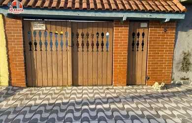 Imagem: A casa possui 2 Dormitórios, 2 Banheiros, 5 Vagas na garagem