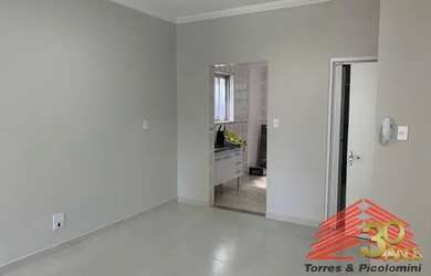 Imagem: O apartamento possui 2 Dormitórios, 1 Banheiro, 64m² de Área
