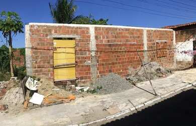 Imagem: O terreno está localizado em Pajuçara, Maracanaú à venda