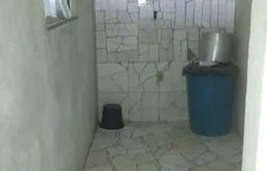 Imagem: A casa possui 2 Dormitórios, 1 Banheiro, 1 Vaga na garagem