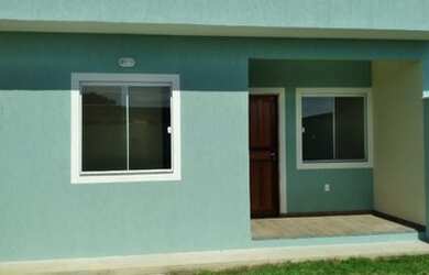 Imagem: A casa possui 2 Dormitórios, 1 Banheiro, 1 Vaga na garagem