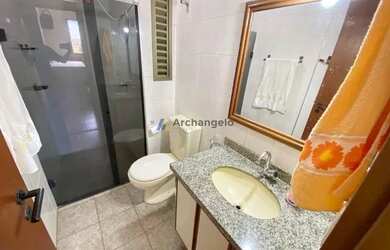 Imagem: O apartamento possui 2 Dormitórios, 2 Banheiros, 2 Vagas na