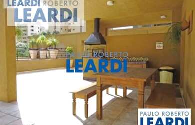 Imagem: O apartamento possui 3 Dormitórios, 5 Banheiros, 4 Vagas na