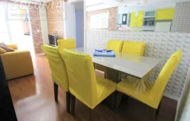 Imagem: O apartamento possui 2 Dormitórios, 2 Banheiros, 1 Vaga na