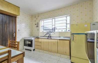 Imagem 6: Casa em São Paulo. Área de serviço, 112m² de Área, 2 Vagas na garageme2...