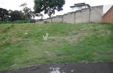 Imagem: O terreno possui 595m² de Área e está localizado em Vila