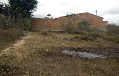 Imagem: O terreno possui 140m² de Área e está localizado em Itatim