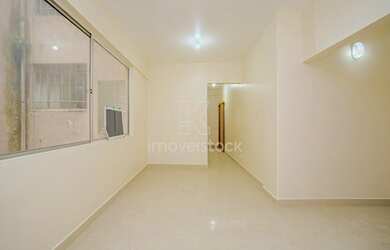 Imagem: O apartamento possui 2 Dormitórios, 1 Banheiro, 52m² de Área