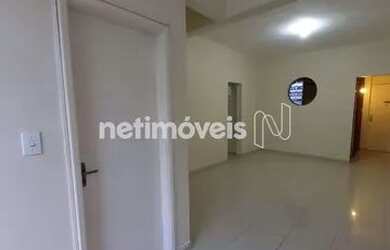 Imagem: O apartamento possui 2 Dormitórios, 1 Banheiro, 70m² de Área