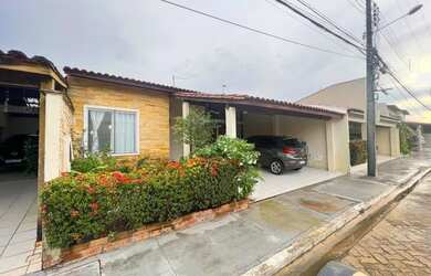 Imagem: A casa em condomínio possui 3 Dormitórios, 2 Banheiros, 2