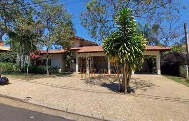 Imagem: A casa em condomínio possui 3 Dormitórios, 5 Banheiros, 5